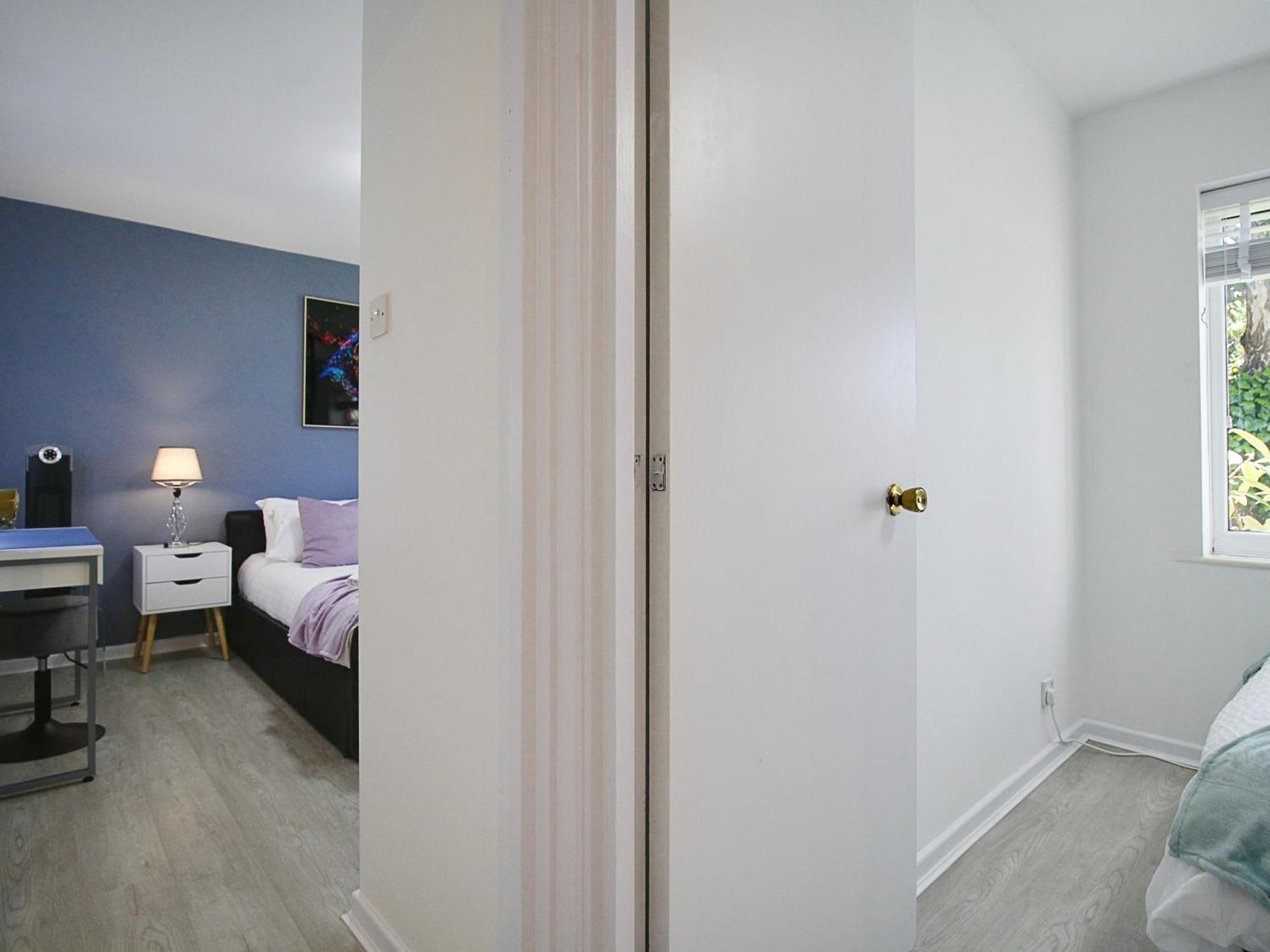 2Bdr Flat Rg1 - Free Open Parking Leilighet Reading Eksteriør bilde
